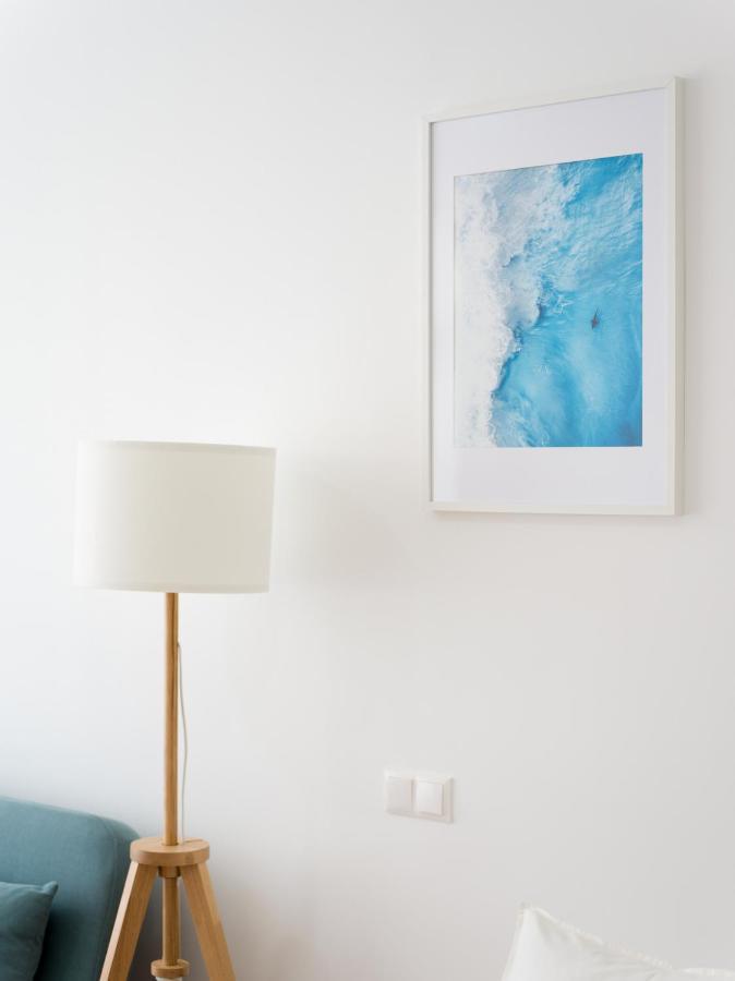 Sunny Flat 3 By Canteras